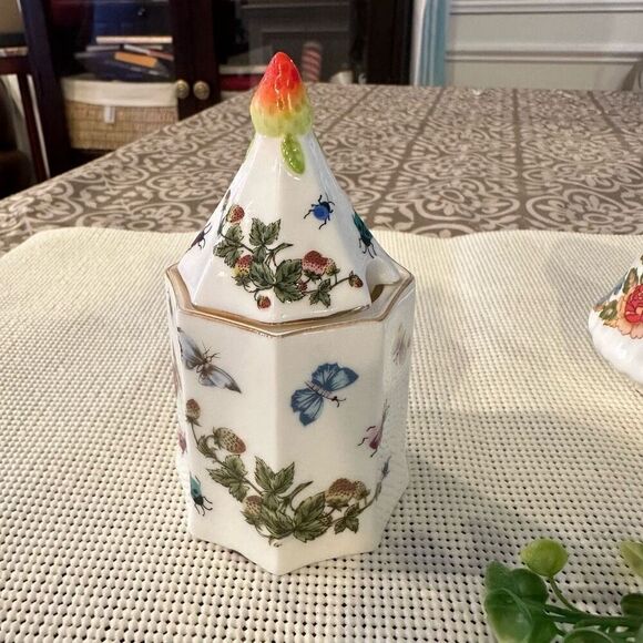 Ardalt Bone‎ China Butterfly Handpainted Sugar Bowl and Creamer Vintage Korea - Picture 5 of 8